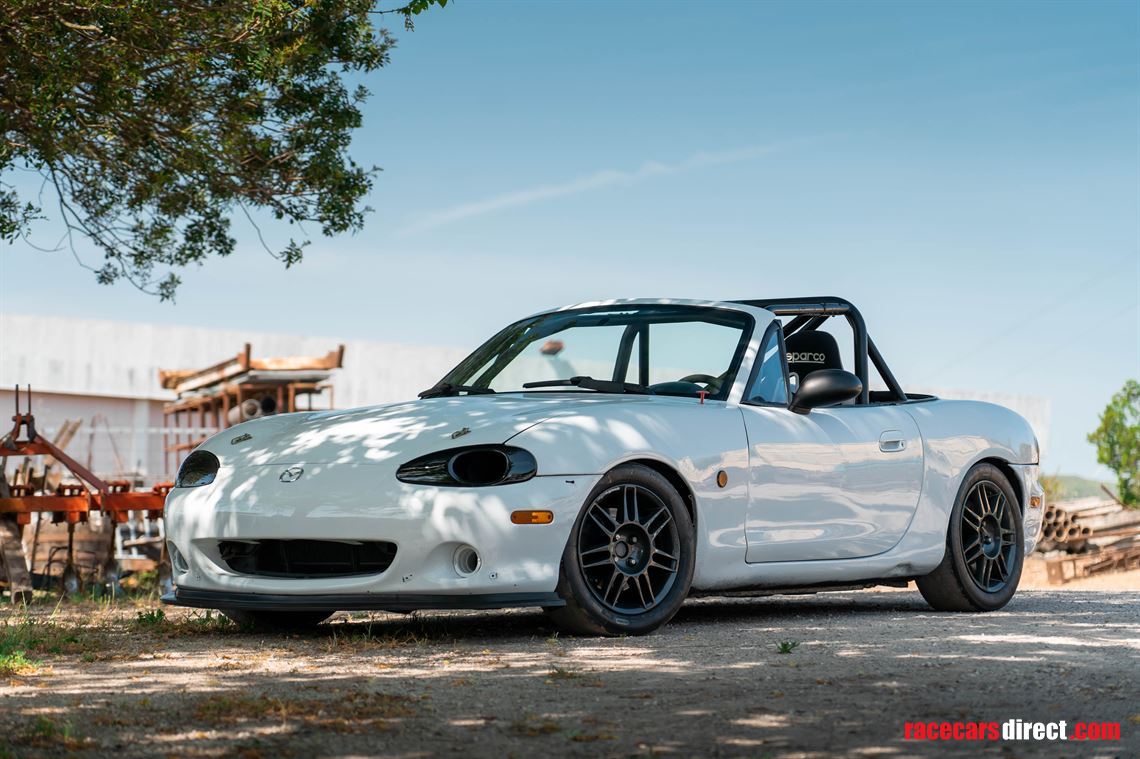 mazda-mx-5-nb-18-trophy-race-car