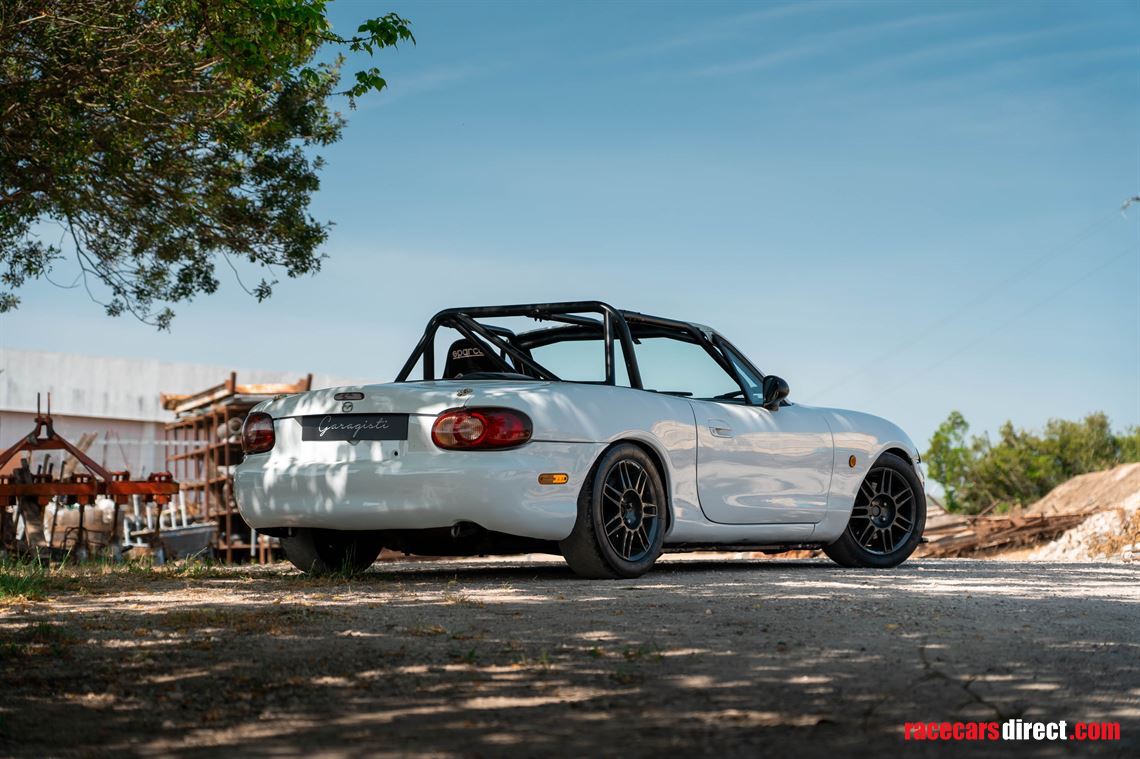 mazda-mx-5-nb-18-trophy-race-car