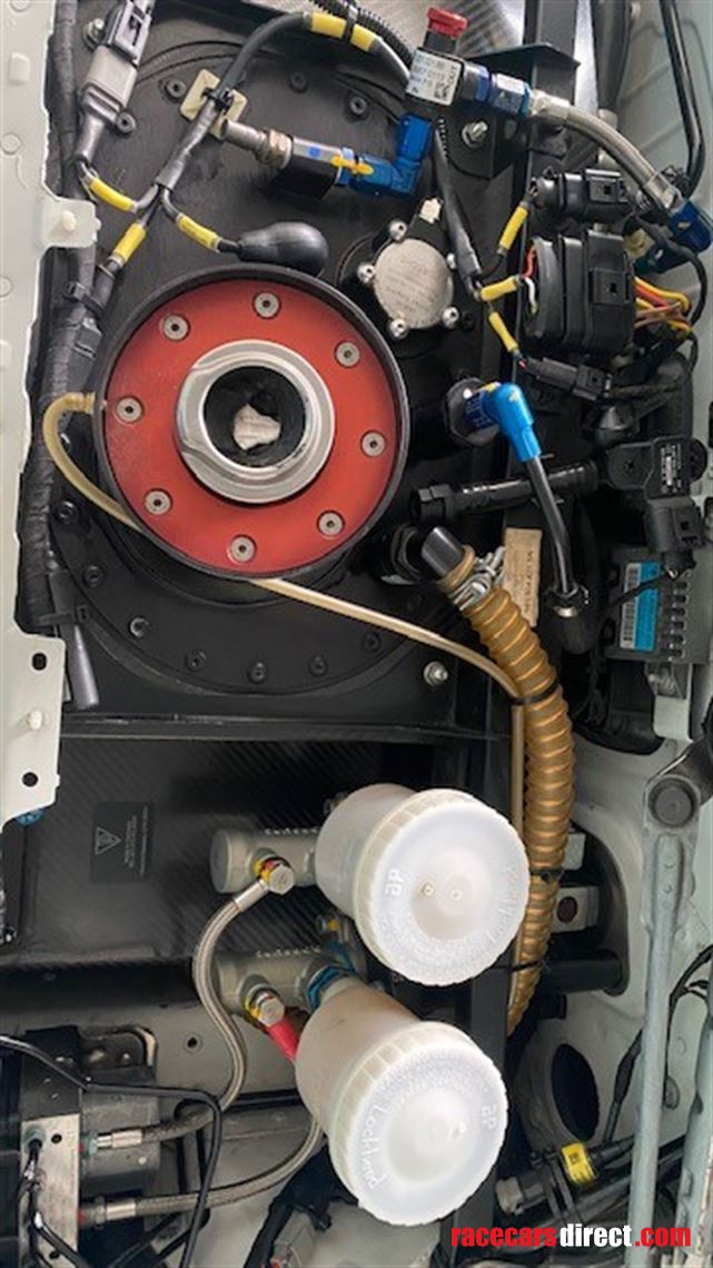 porsche-cayman-gt4-clubsport