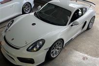 porsche-cayman-gt4-clubsport