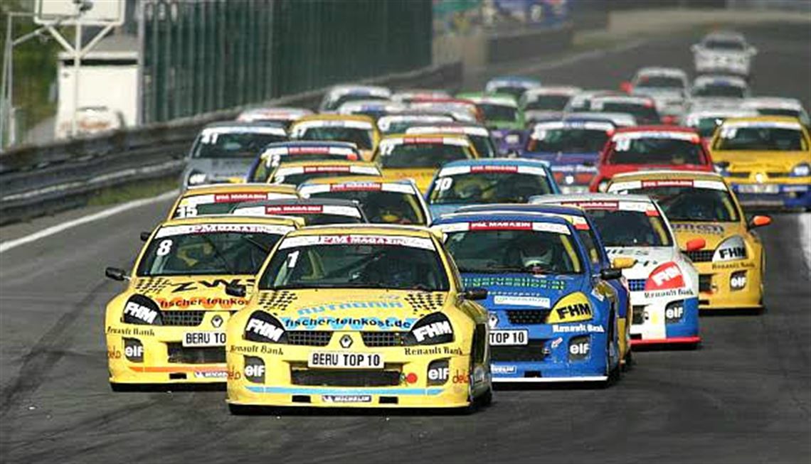 orginal-renault-clio-v6-trophy-phase-2