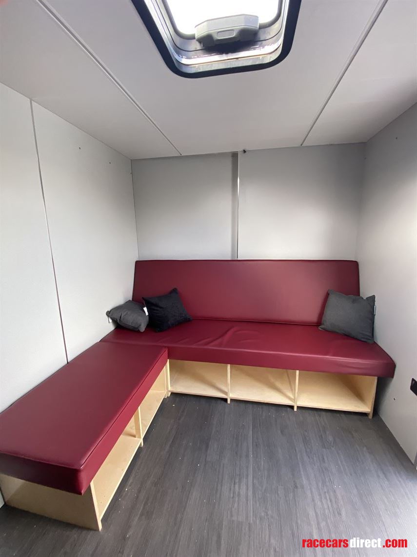 race-truck-trailer-awning