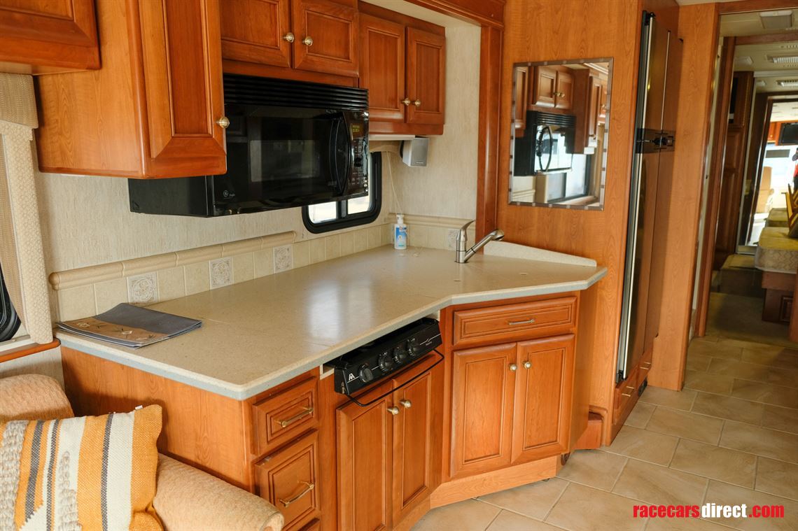 2004-country-coach-inspire-330-rv