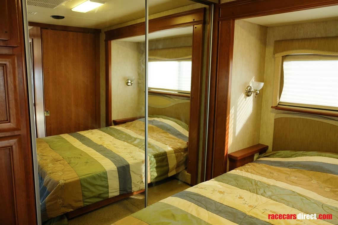 2004-country-coach-inspire-330-rv