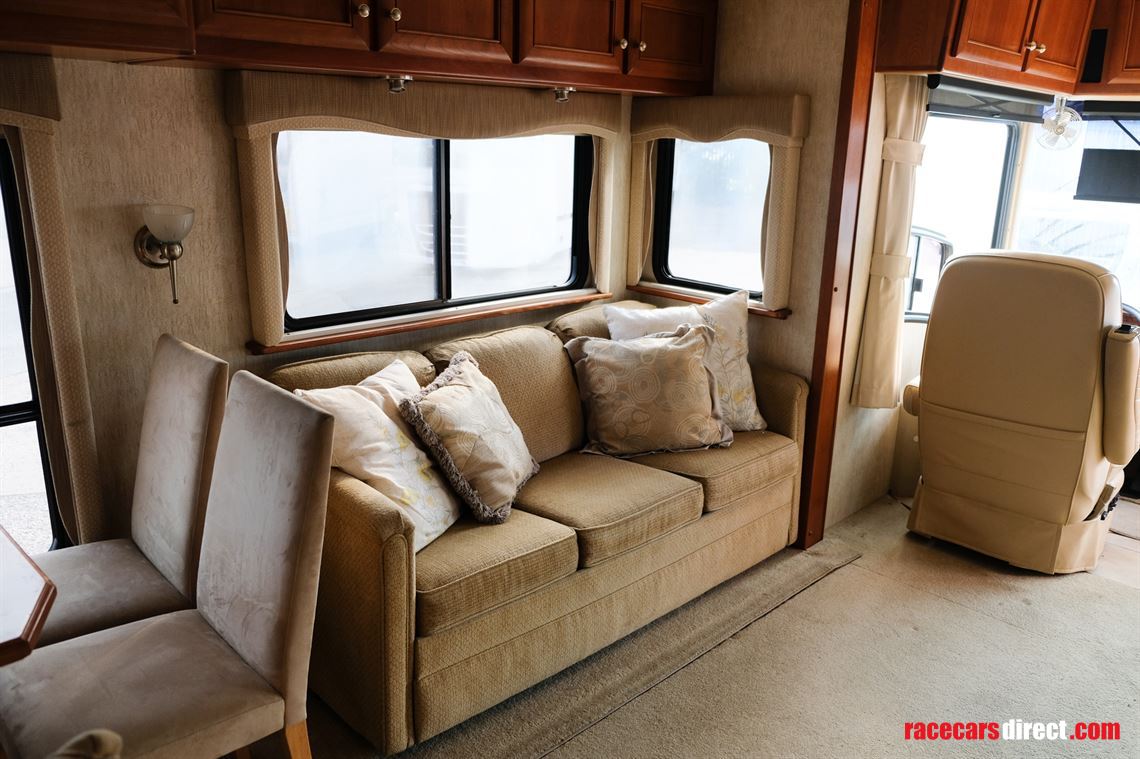 2004-country-coach-inspire-330-rv