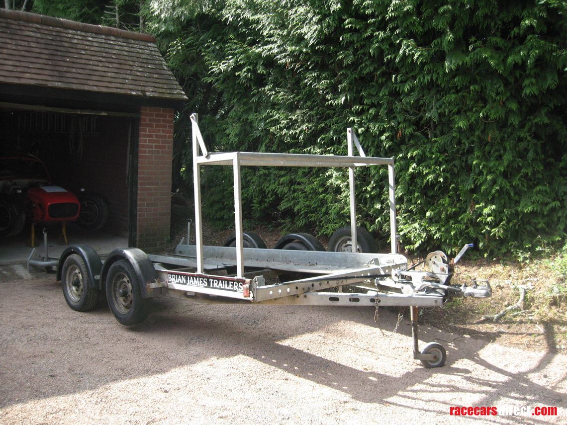 caterham-7-c400-trailer