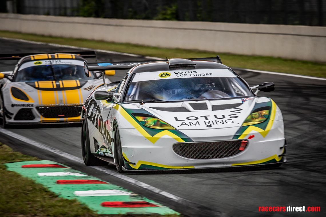 lotus-evora-gt4