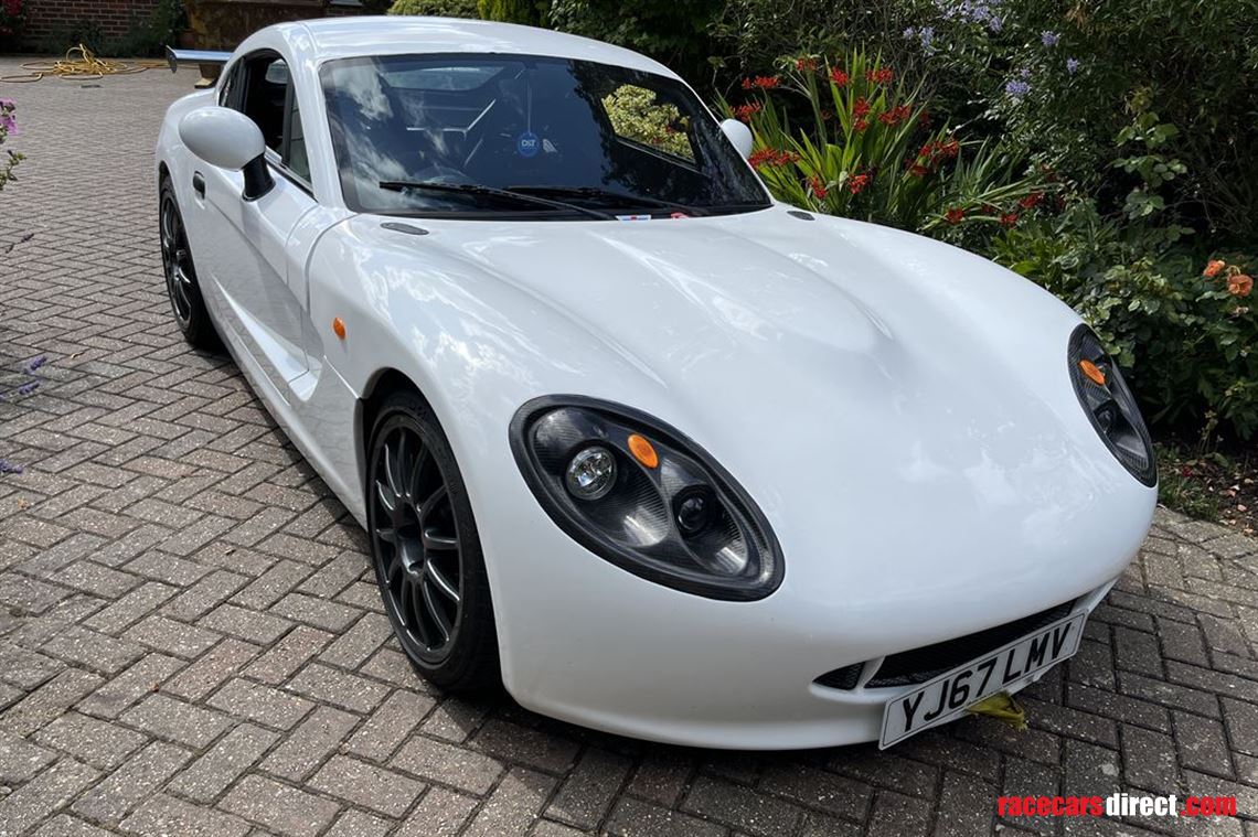 ginetta-g40-plus-trailer-and-wheels-tyres