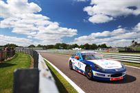 race-winning-ginetta-gt5