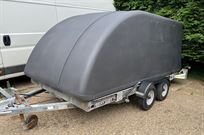 brian-james-minno-shuttle-caterhamclassic-min