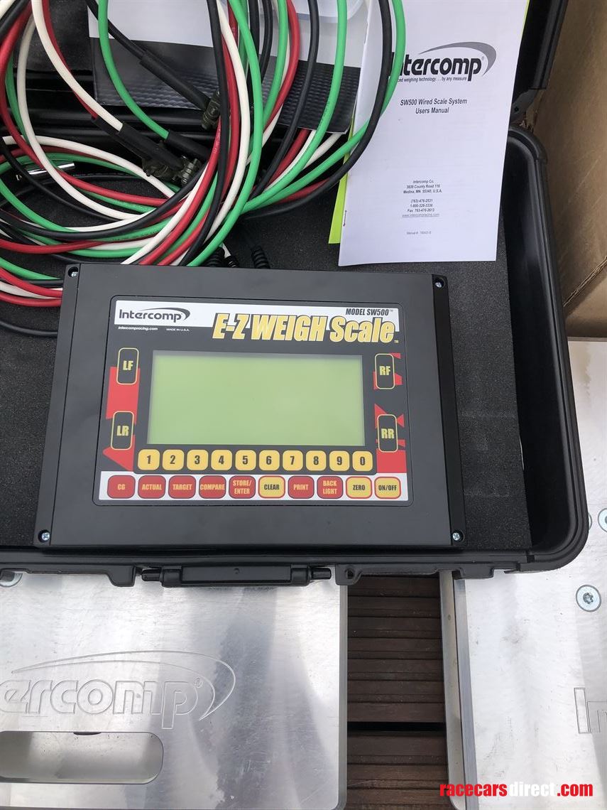 intercomp-corner-weight-scales