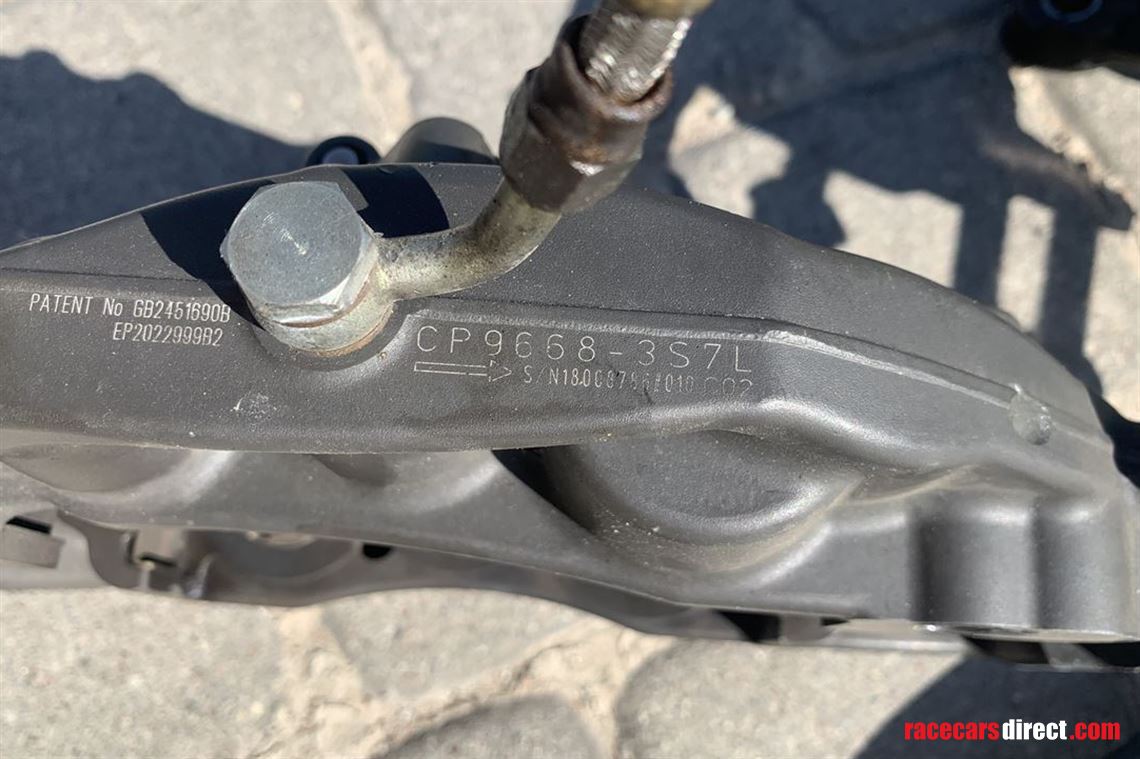 apracing-big-brake-kit-with-front-suspension