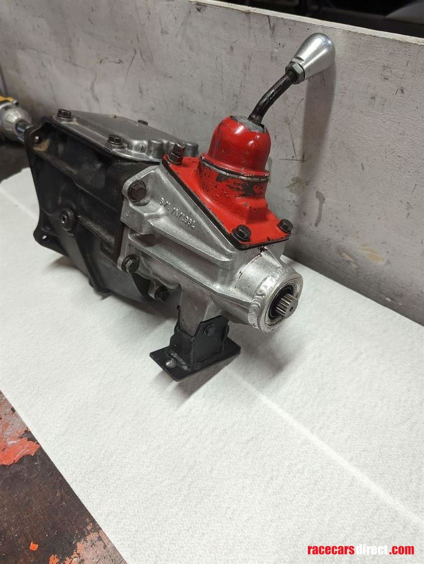 ford-3-rail-clubmans-mallock-gearbox