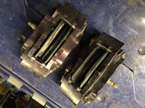 pair-wilwood-alloy-4-pot-calipers