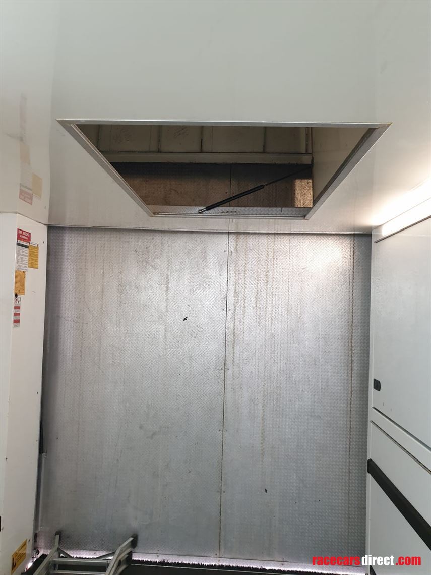 hopkins-136m-4m-high-race-trailer-ex-btcc