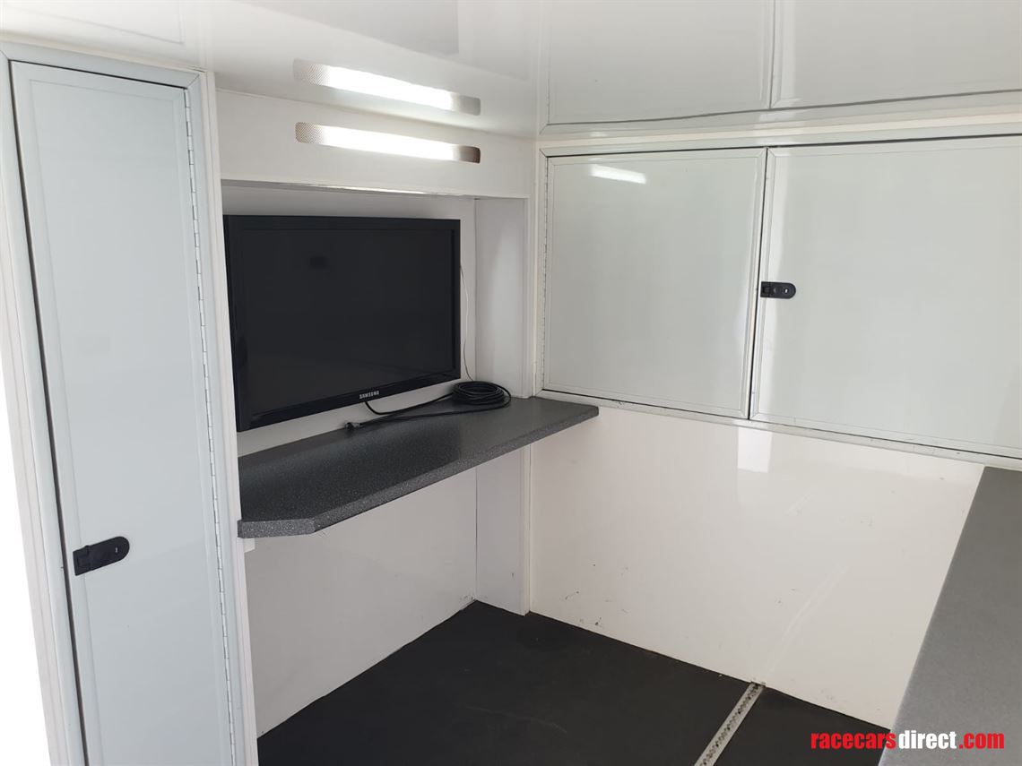 hopkins-136m-4m-high-race-trailer-ex-btcc