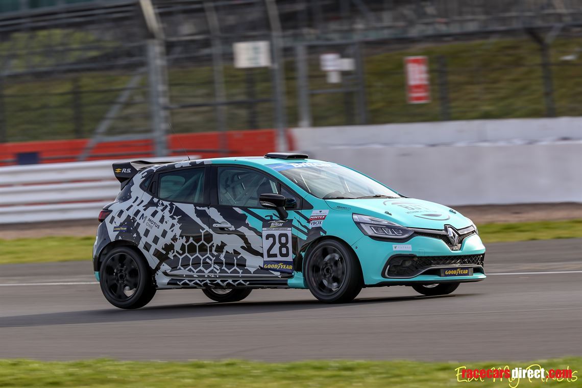 renault-clio-cup-no395-deposit-taken