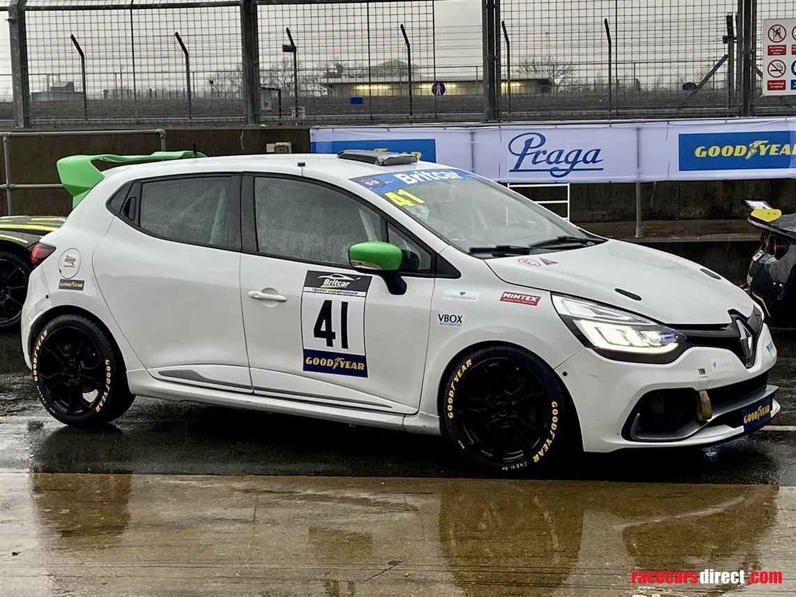 renualt-clio-cup-race-car-gen-4