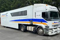 race-transporter-trailer