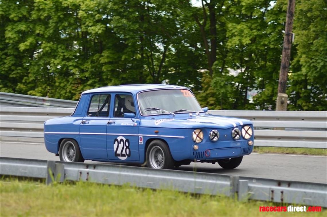 1965-rhd-renault-r8-gordini