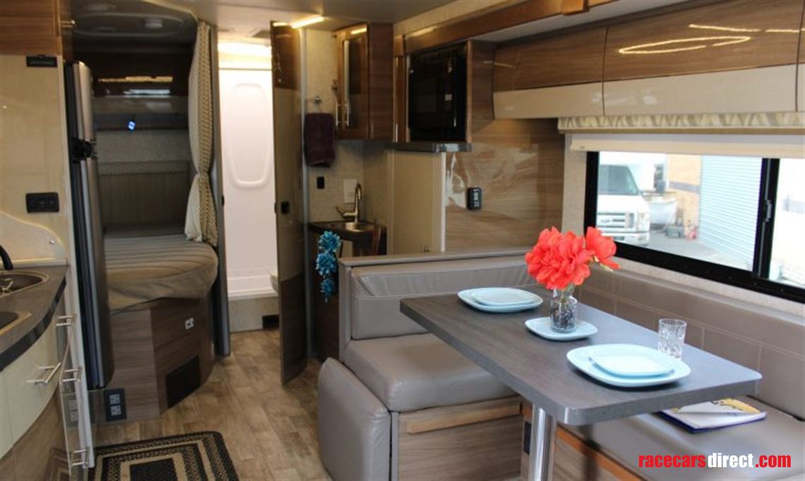 2018-winnebago-view-24j