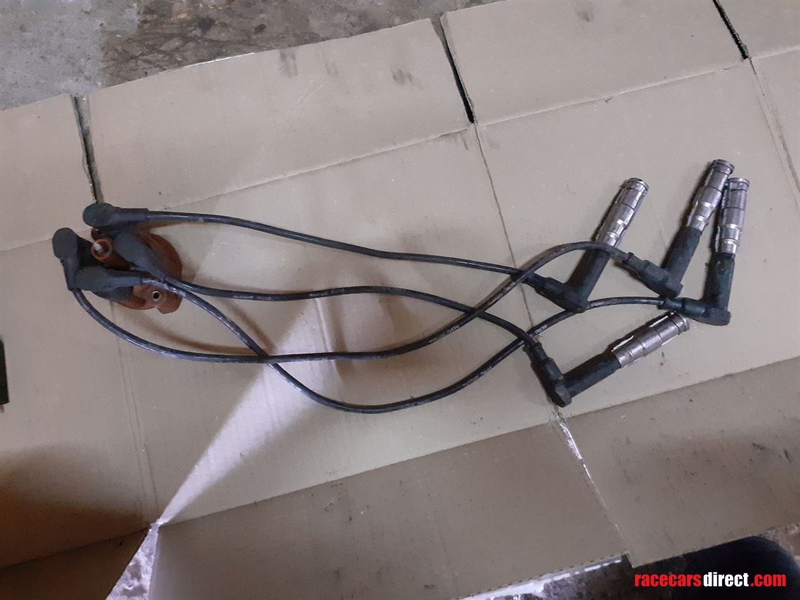 four-engines-mercedes-benz-190e-23-16v