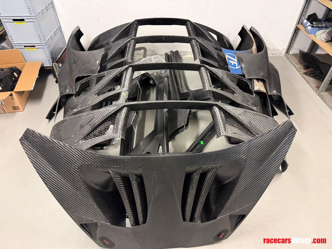lamborghini-huracan-gt3-evo1-evo2-parts-for-s