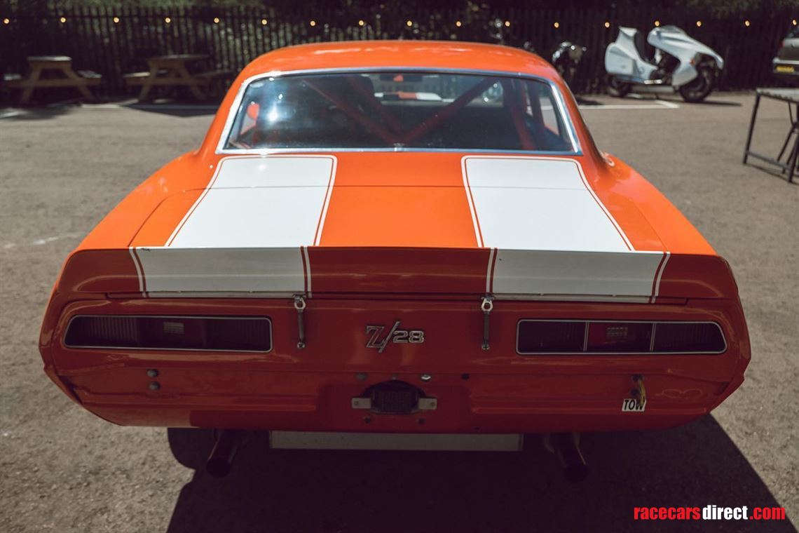 1969-z28-camaro-race-car-v8