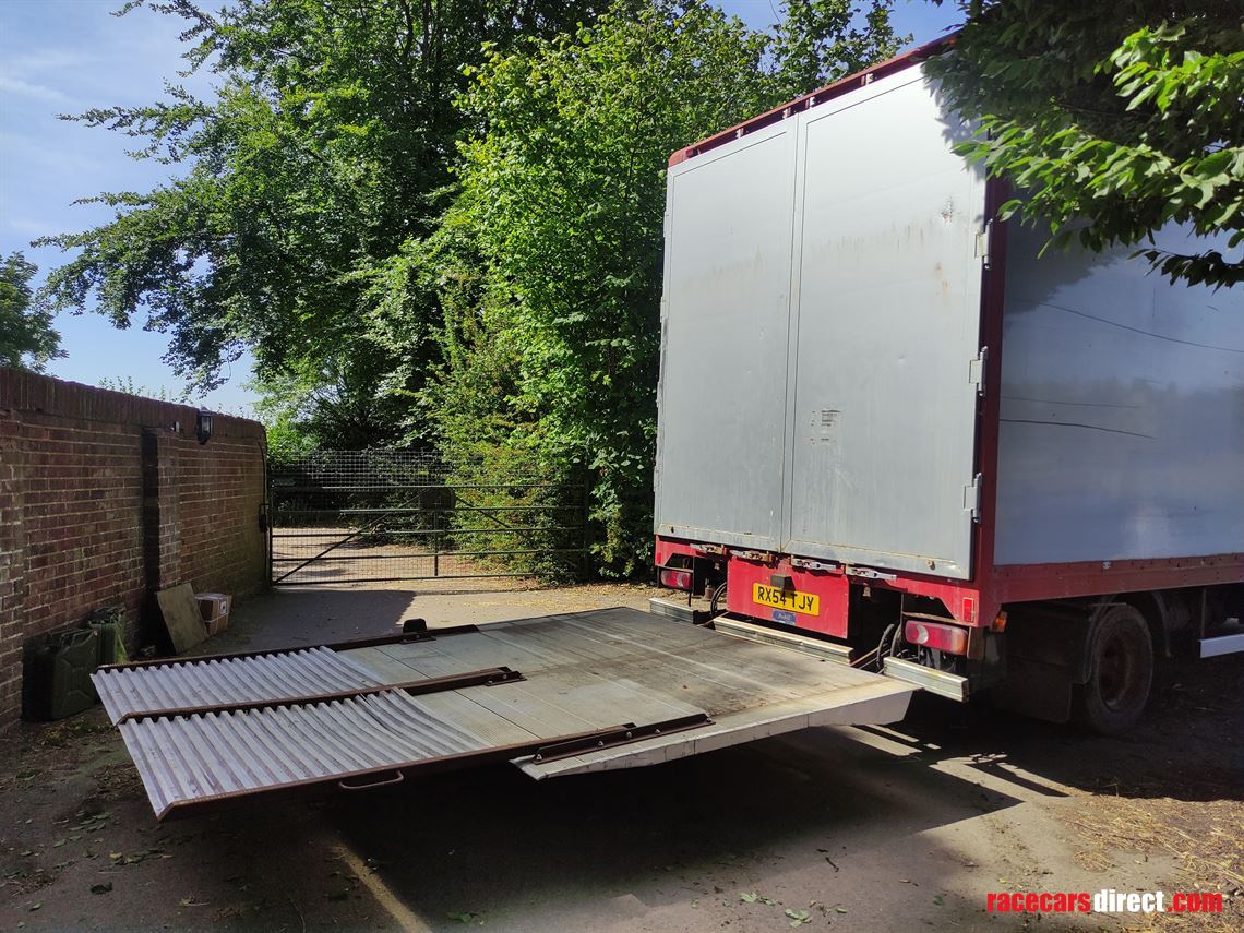 daf-lf45-sleeper-cab-truck-with-hydraulic-tai