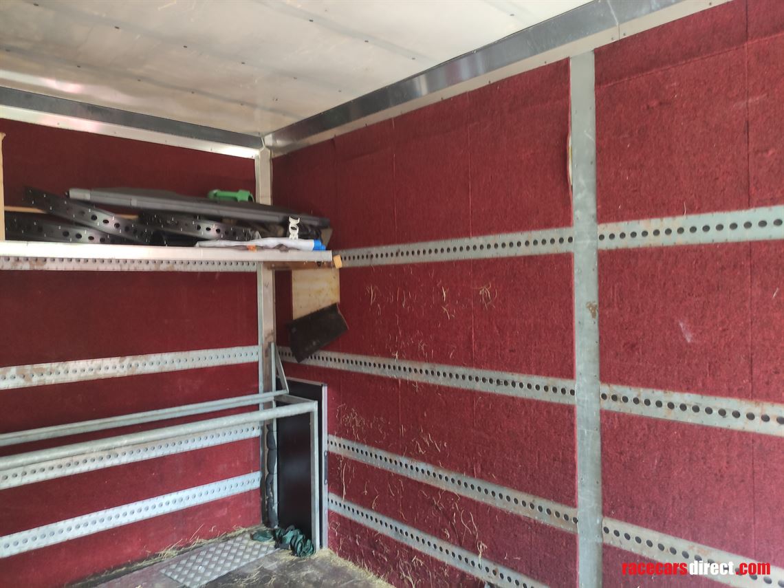 daf-lf45-sleeper-cab-truck-with-hydraulic-tai