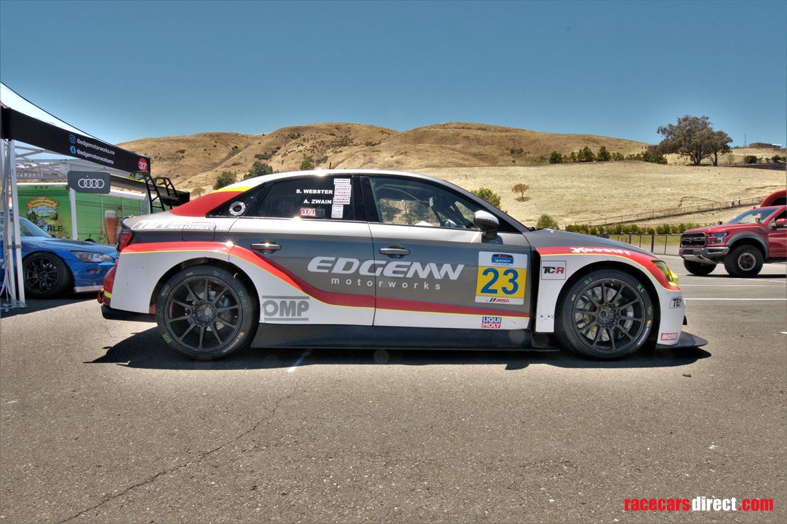 2017-audi-rs3-lms-tcr-car