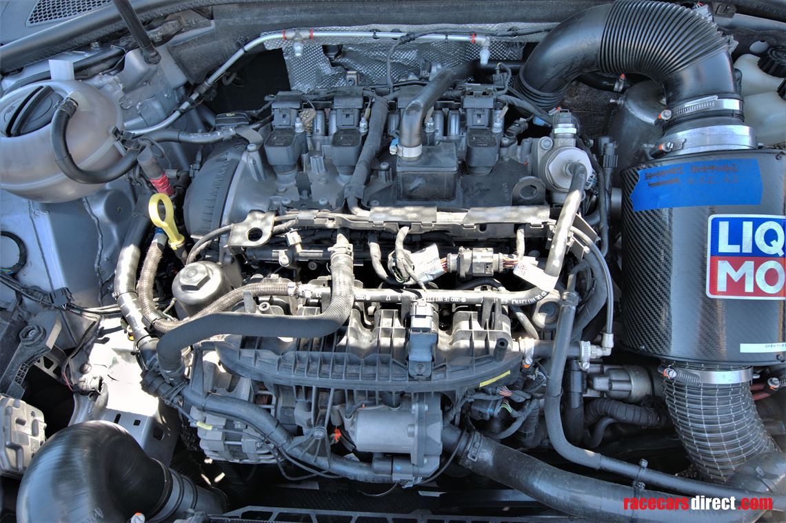 2017-audi-rs3-lms-tcr-car