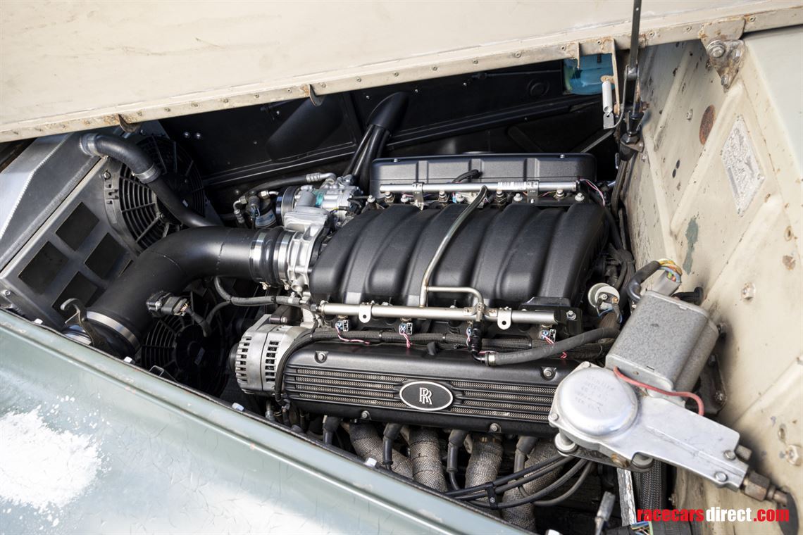 19582017-icon-derelict-rolls-royce-silver-clo