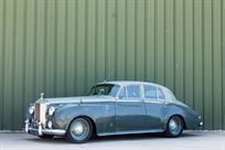 19582017-icon-derelict-rolls-royce-silver-clo