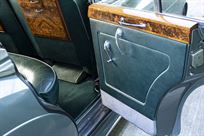 19582017-icon-derelict-rolls-royce-silver-clo