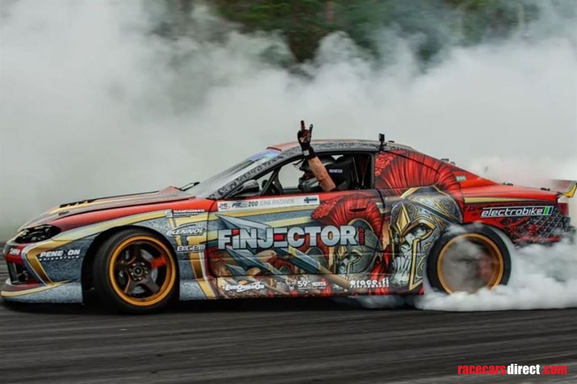 finjector-drift-team-nissan-silvia-s15---fd-u