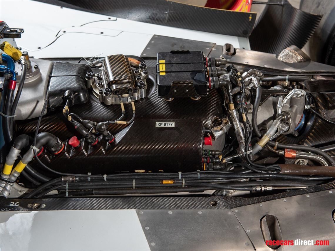 2006-lola-cosworth-ford-b0200