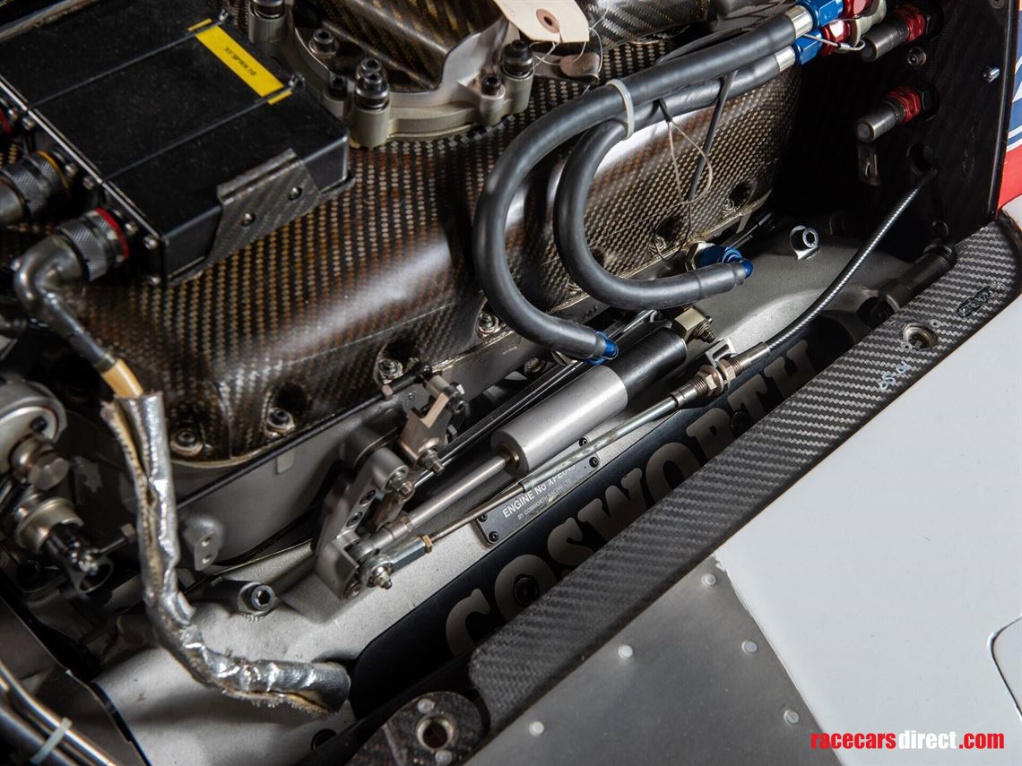 2005-lola-cosworth-ford-b0500