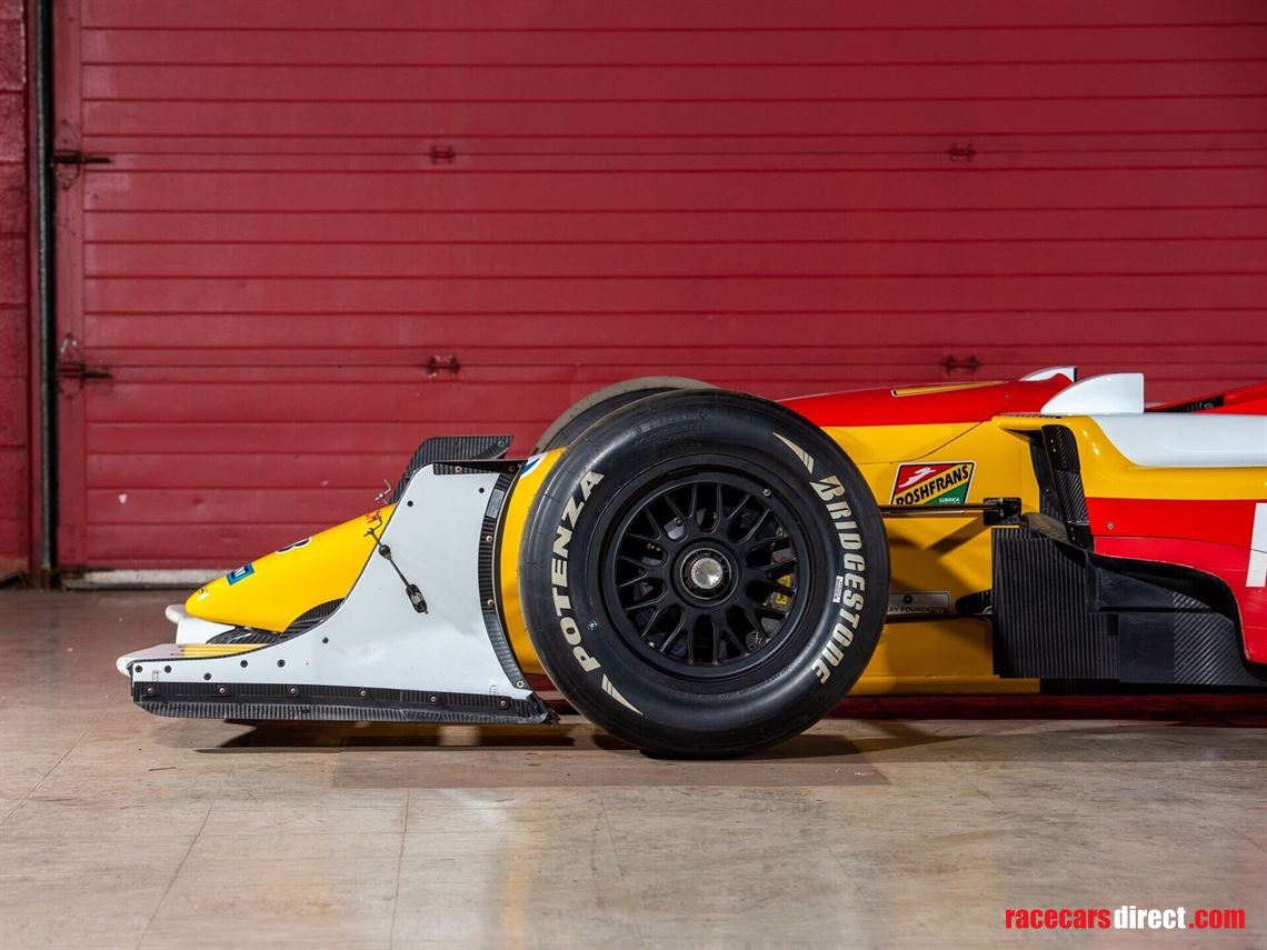 2005-lola-cosworth-ford-b0500