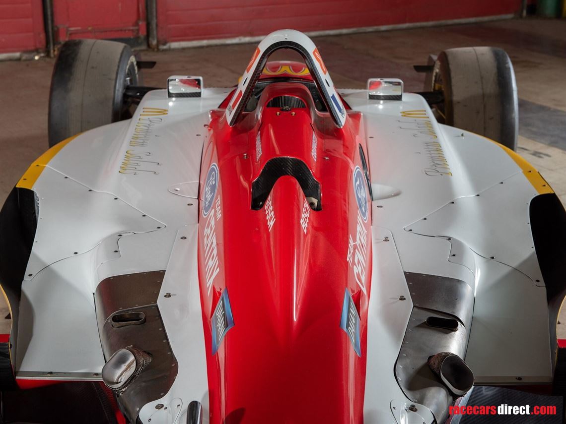 2005-lola-cosworth-ford-b0500