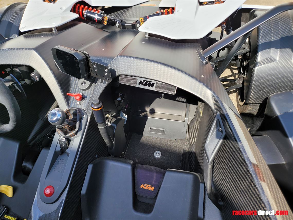 ktm-x-bow-dsg-stvo-360ps-vollausstattung