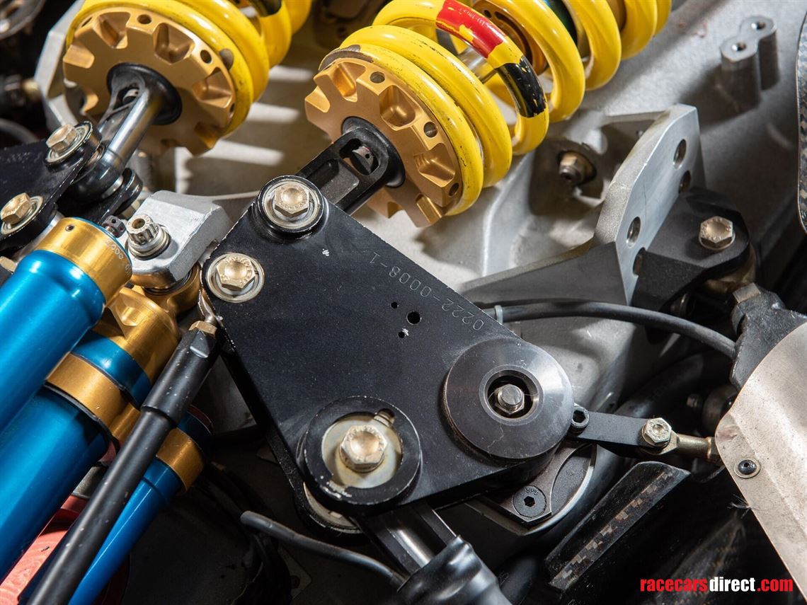 2002-lola-toyota-b0200