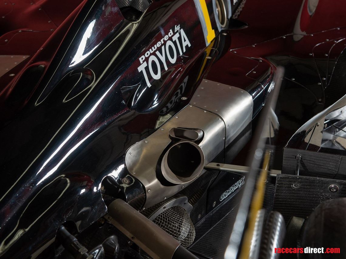 2002-lola-toyota-b0200