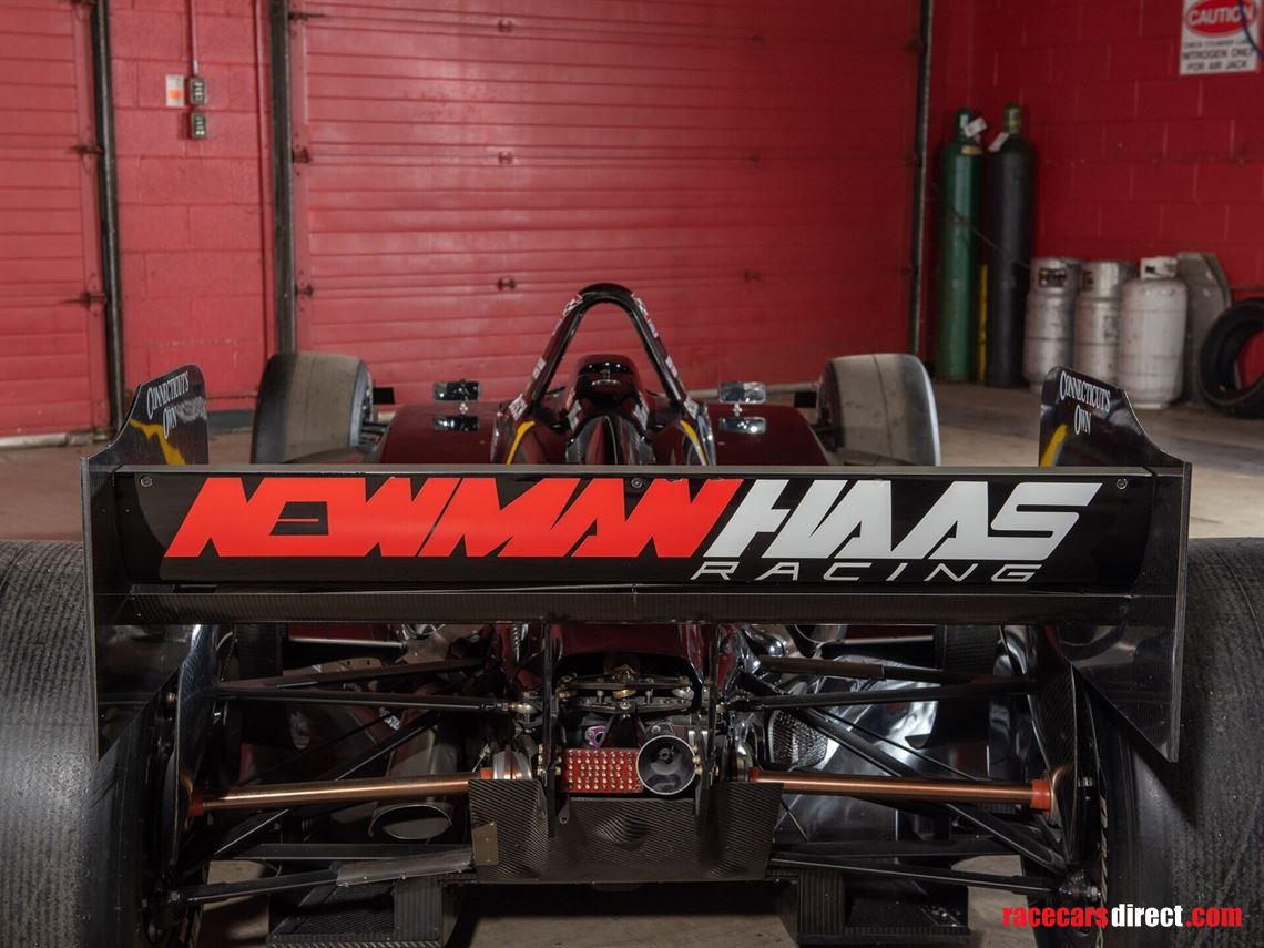 2002-lola-toyota-b0200