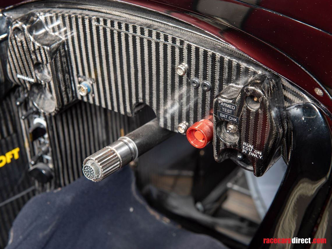 2002-lola-toyota-b0200