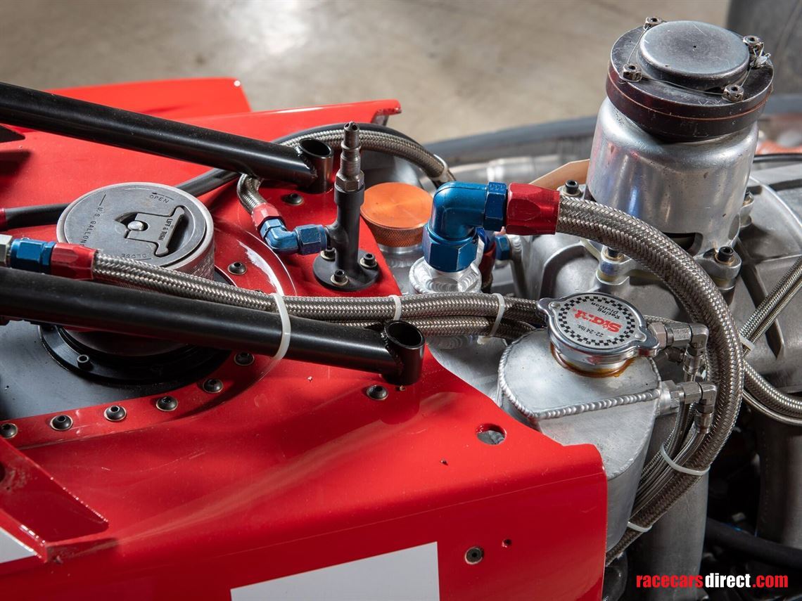 1986-lola-cosworth-t8600-chassis-hu17