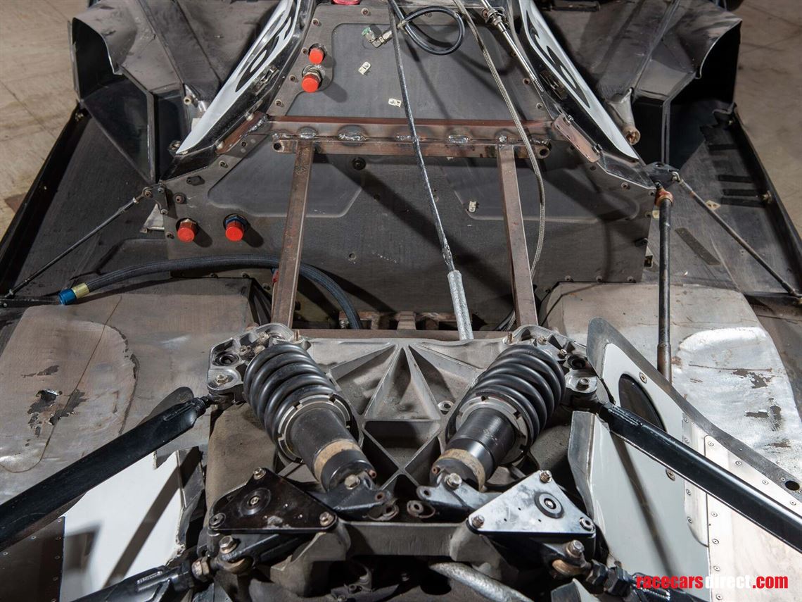 1990-lola-chevrolet-t9000