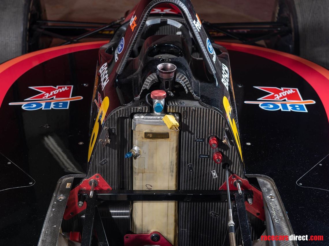 2000-lola-ford-b2k00-hu09