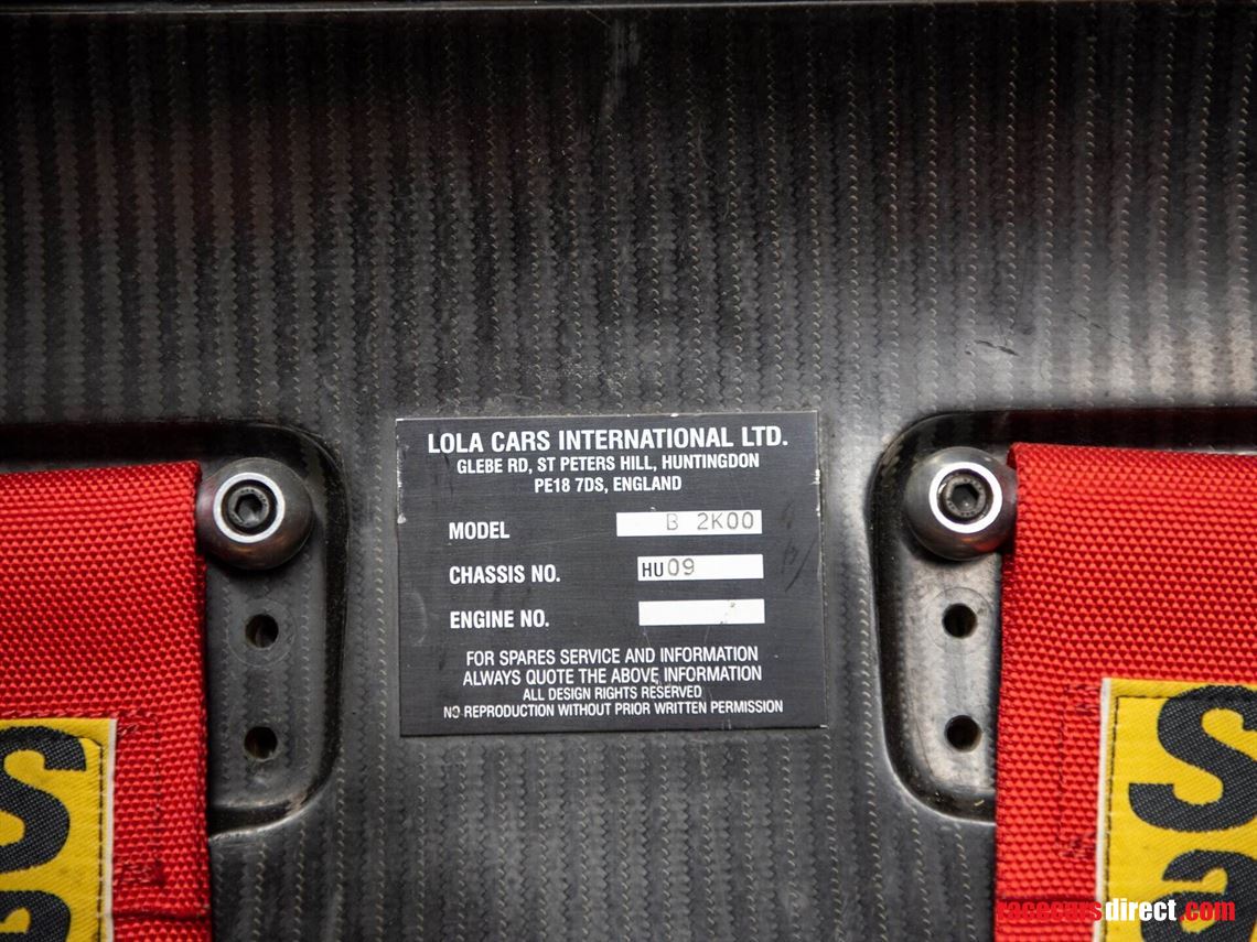 2000-lola-ford-b2k00-hu09