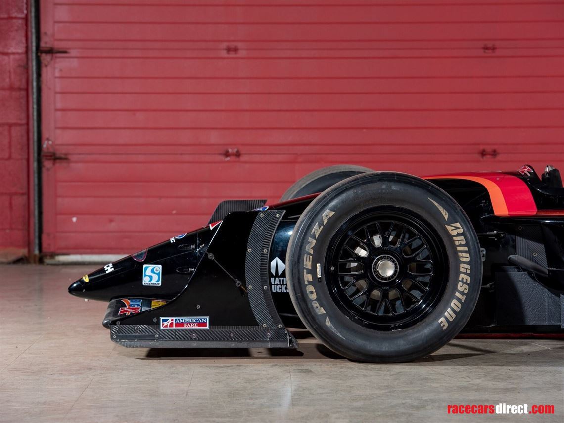 2000-lola-ford-b2k00-hu09